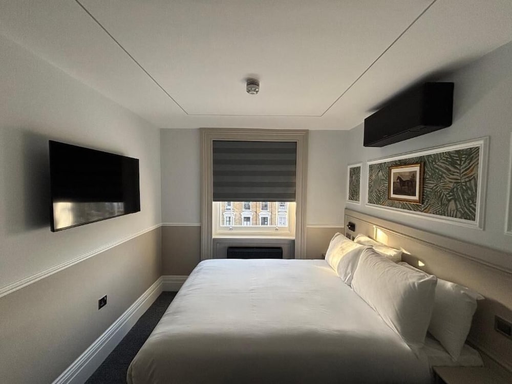 Фото Whiteleaf Hotel