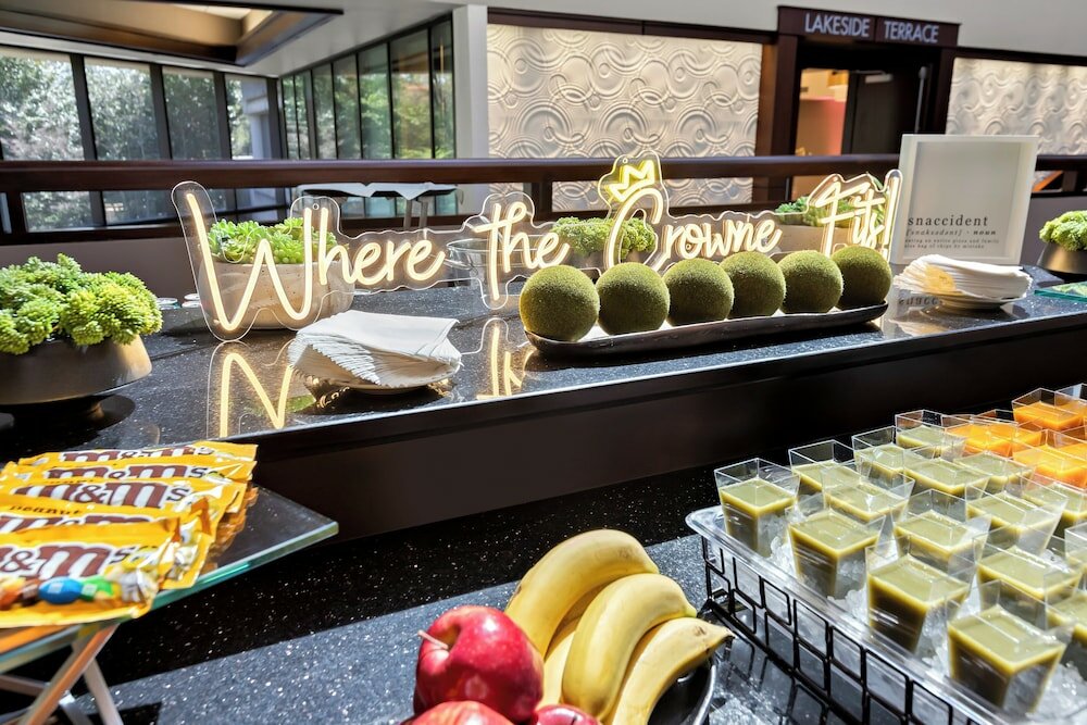 Фото Crowne Plaza