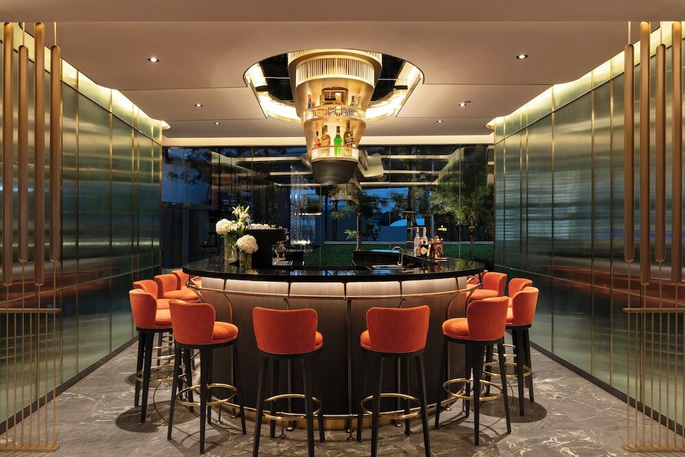 Фото Oakwood Suites Tiwanon Bangkok