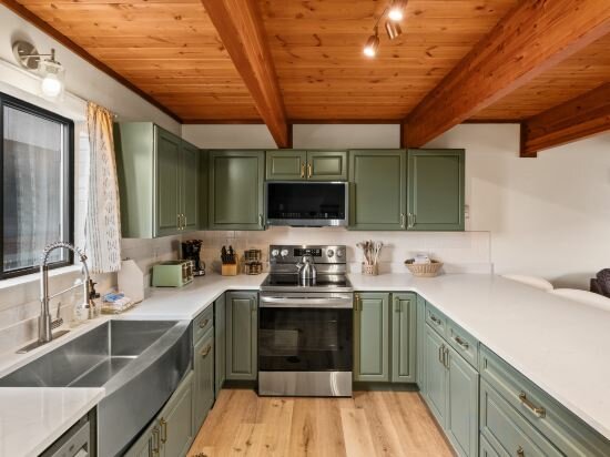 Фото The Yellowstone Hideaway Unit C