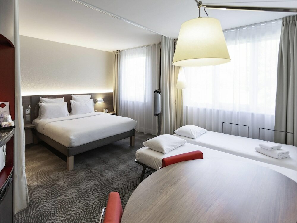 Фото Novotel Suites Geneve Aeroport