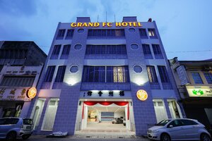 Гостиница Grand FC Hotel