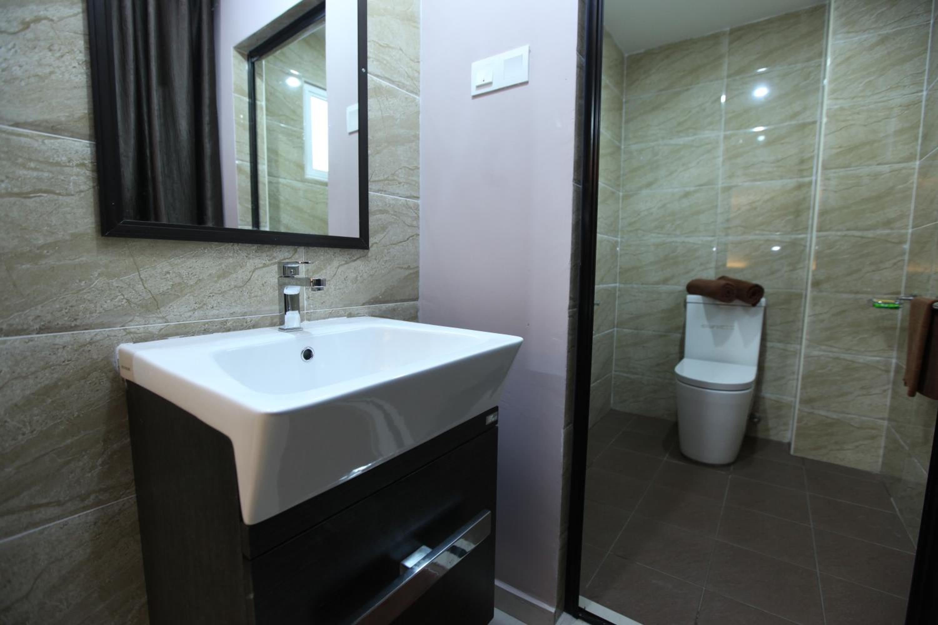 Фото Al Huda Hotel