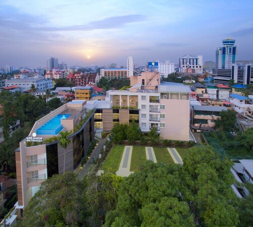 Гостиница Sidra Pristine Hotel & Portico Halls