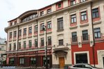 Доходный дом Высоко-Петровского монастыря (Petrovka Street, 28), landmark, attraction