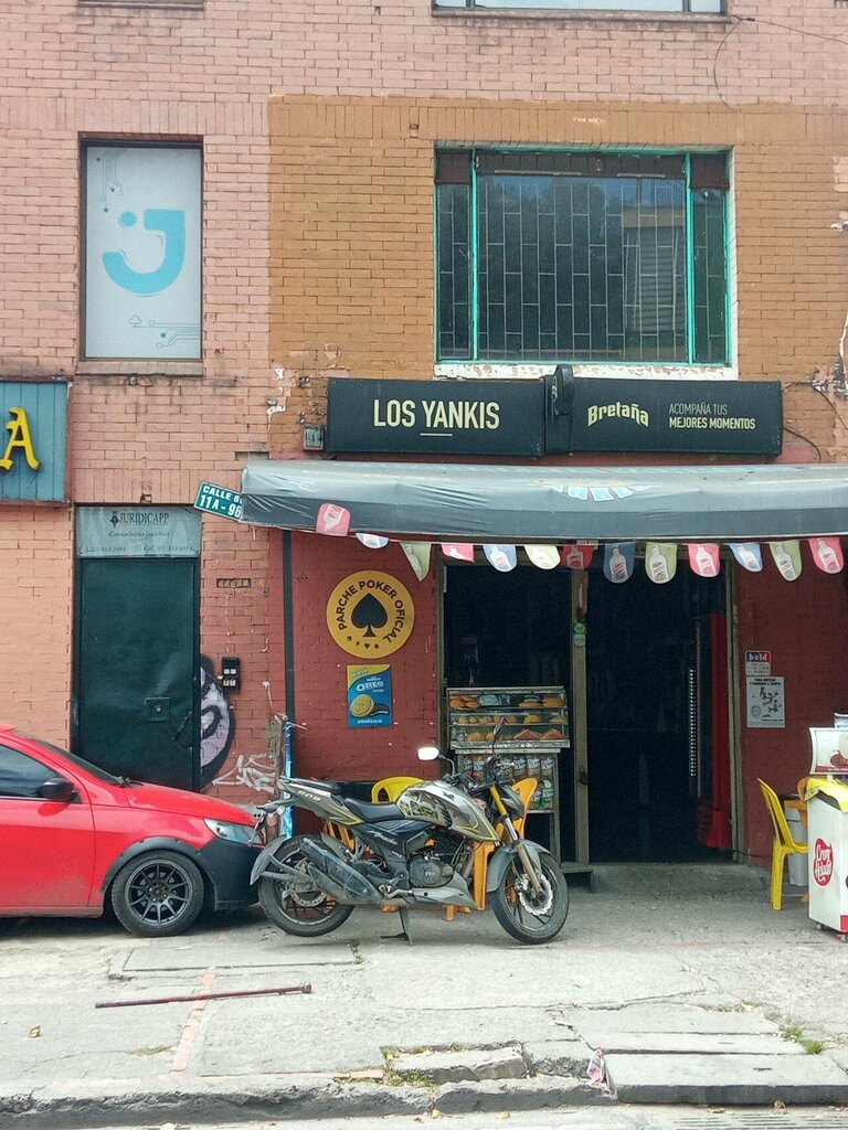 Bar, pub Bar Yankees, Bogota, photo