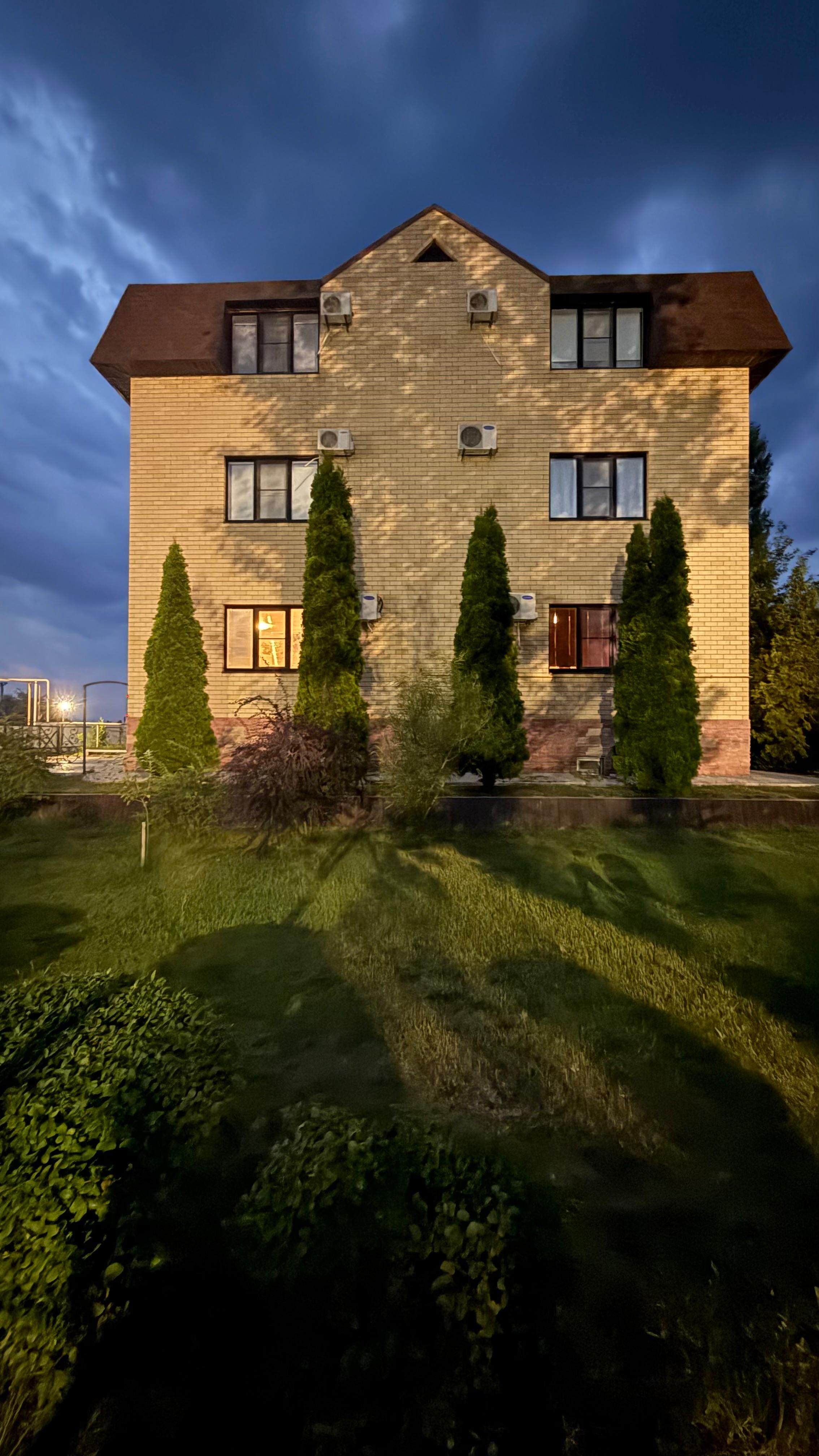 Фото База Каралат