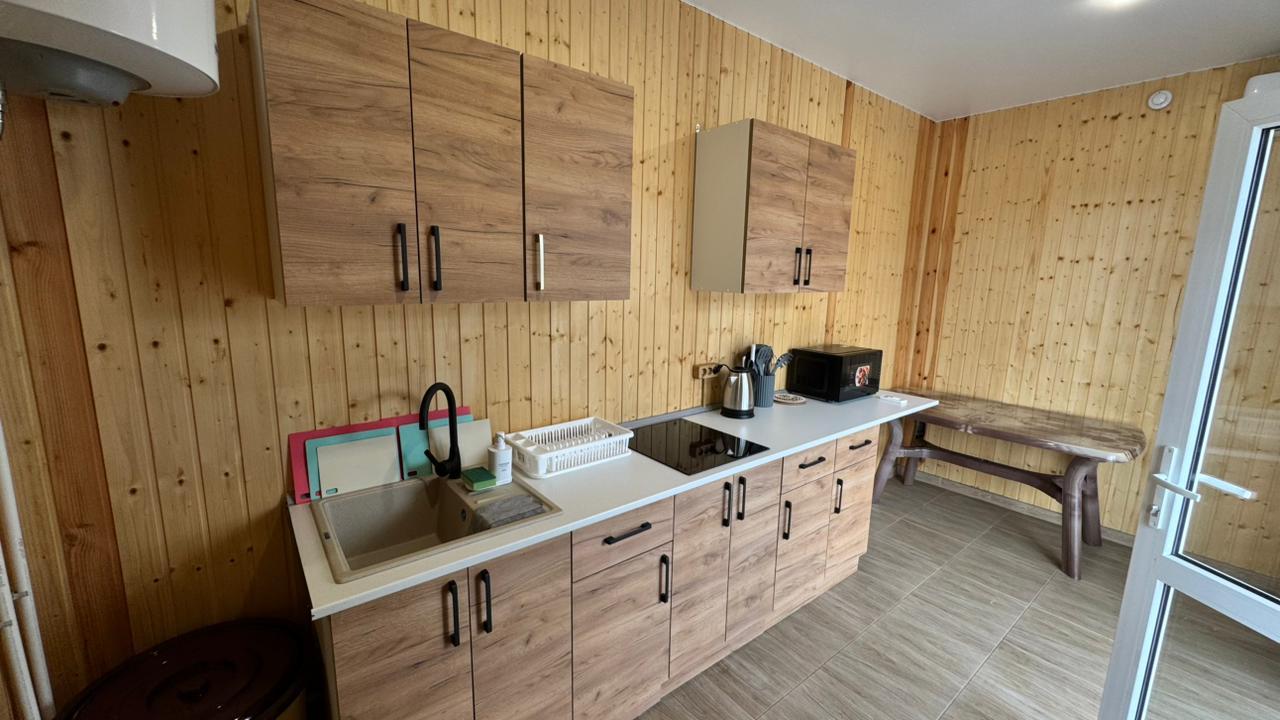 Фото До'Моря рядом