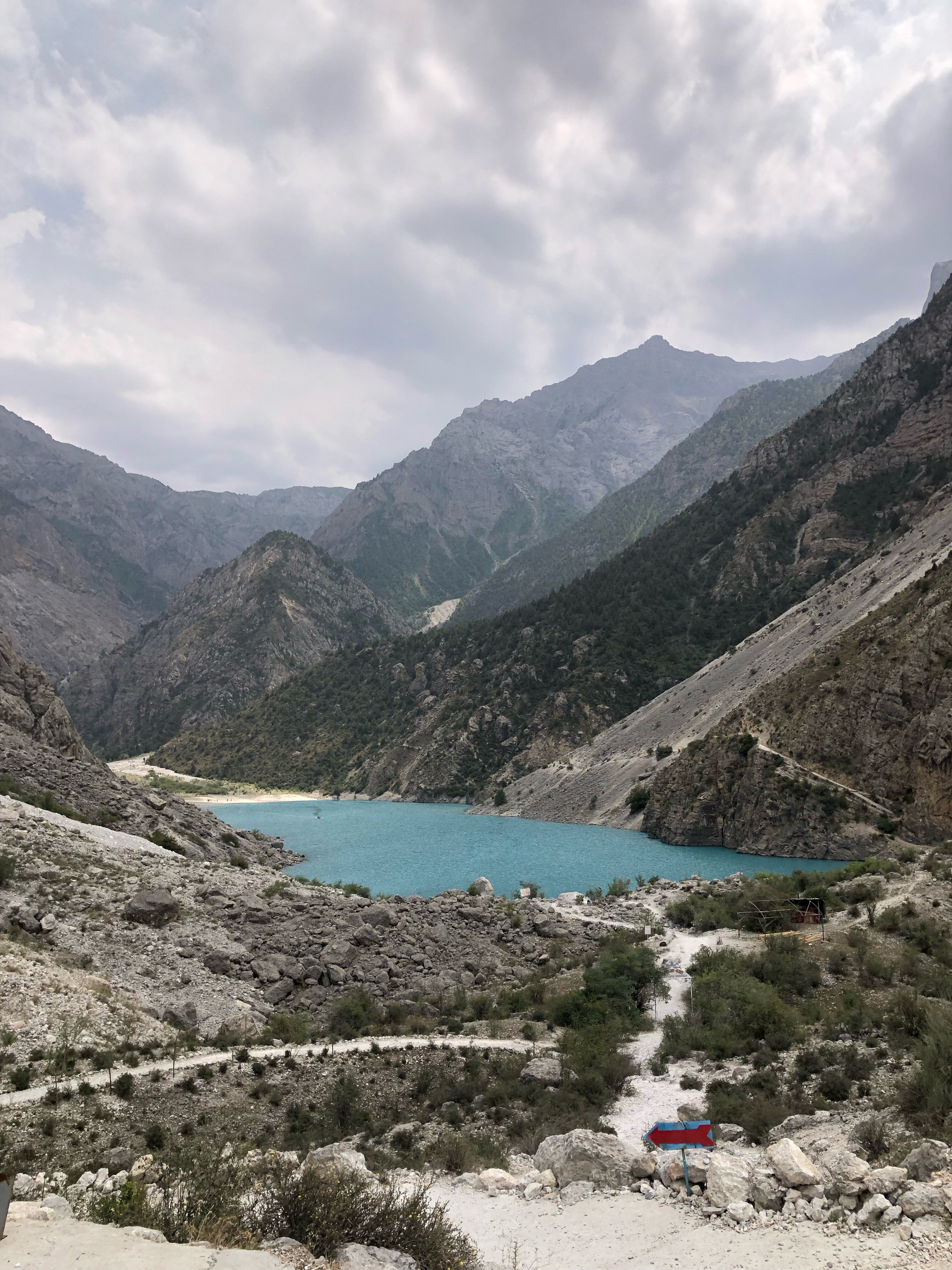 Porno er uning xotini ustida cummed oladi tomosha