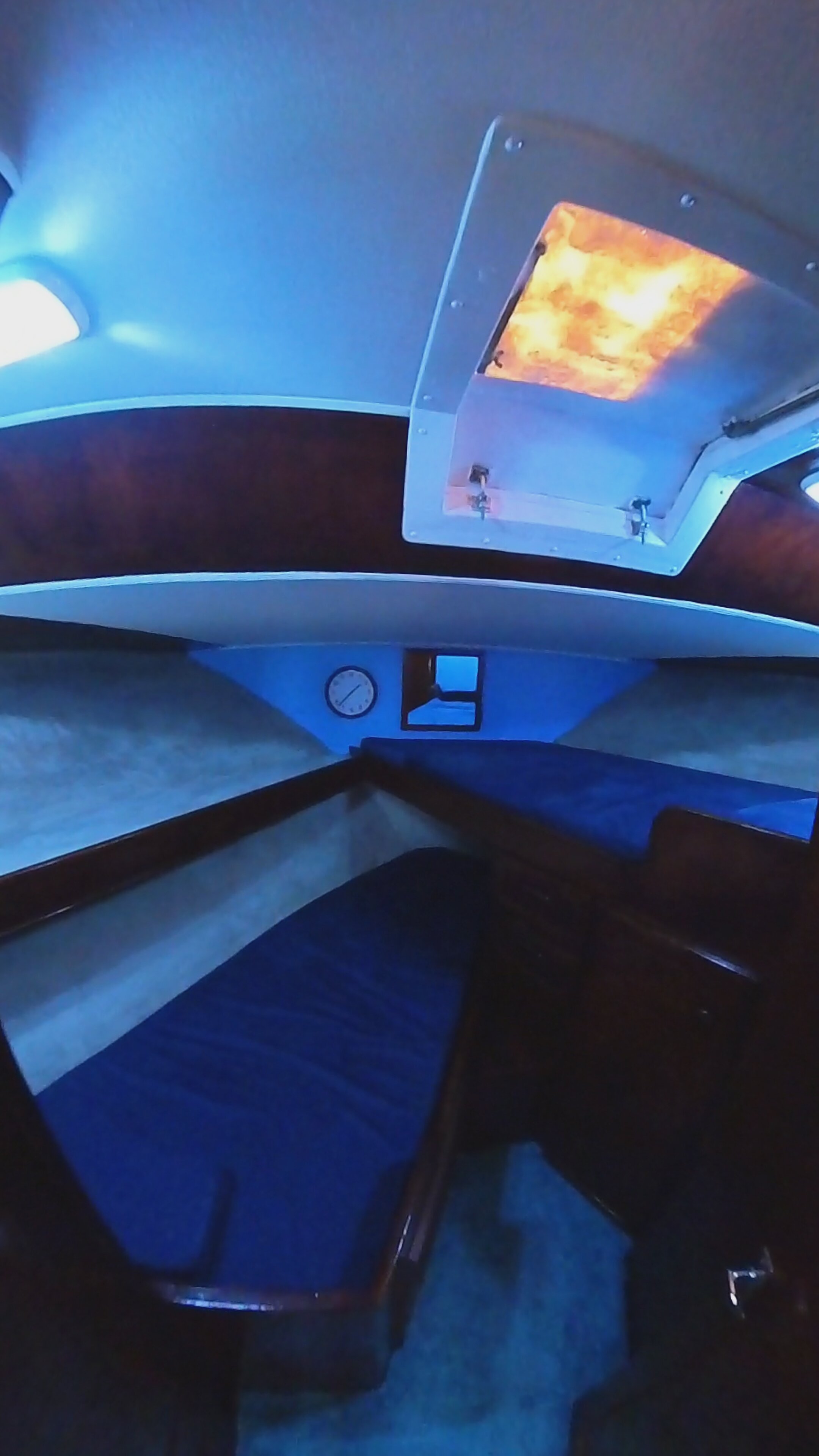 Фото Катер-коттедж посуточно