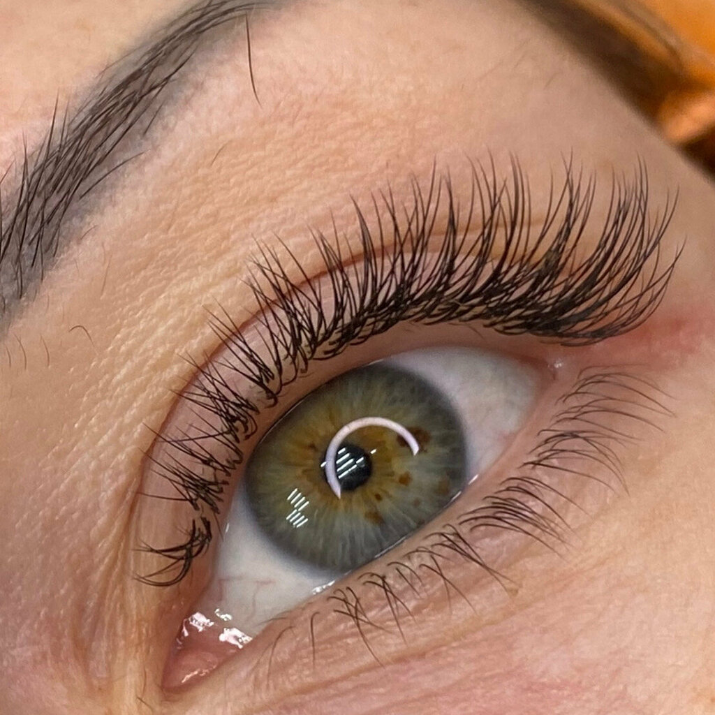 Eyebrow and eyelash salon Magic. Lash, Tula, photo