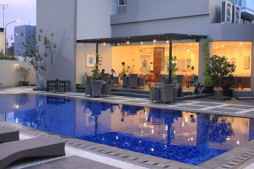 Гостиница Horison Hotel Sukabumi