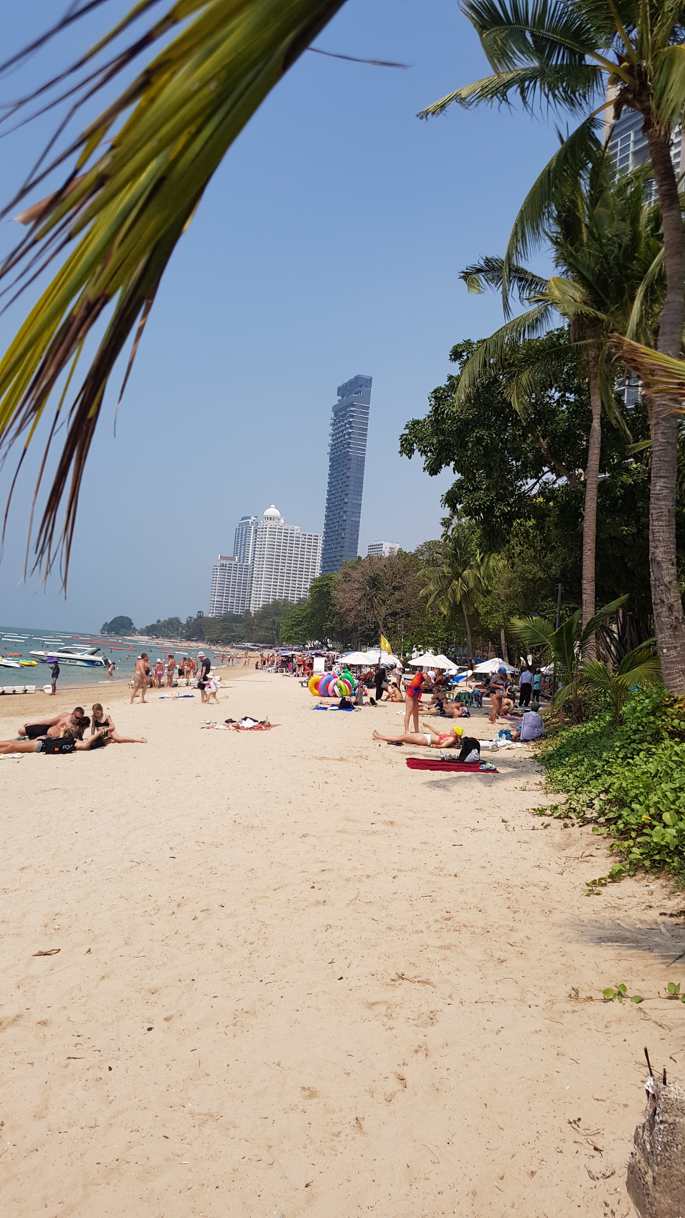 Фото Lantana Pattaya Hotel & Resort