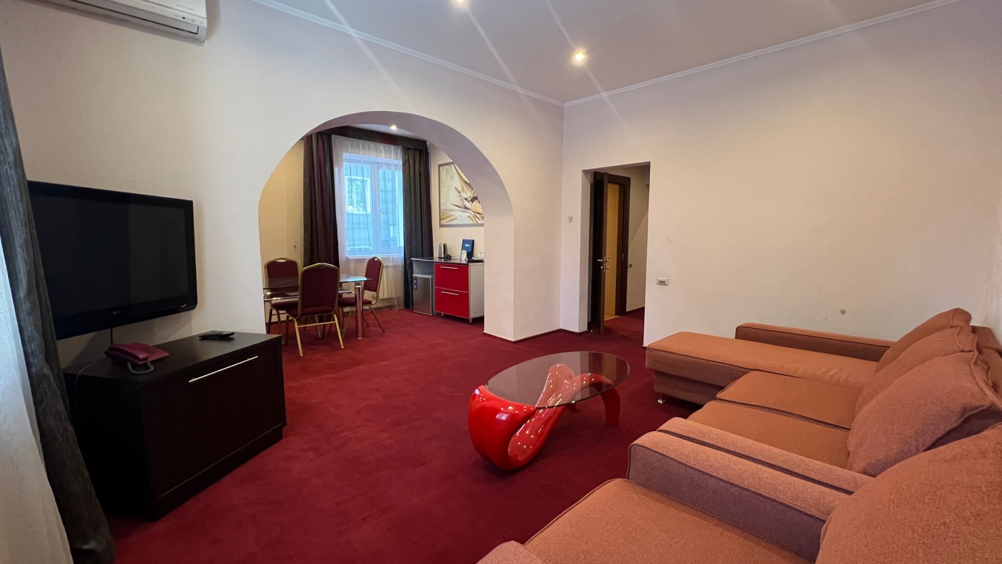 Фото Jeppesen Residence