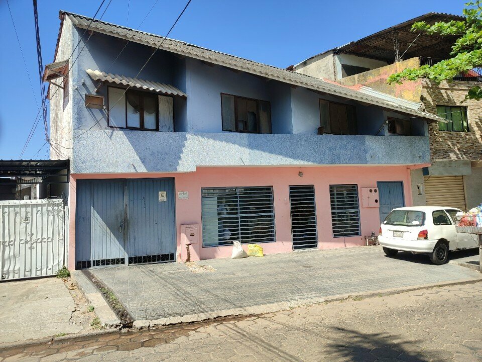 Clothing store Ankel, Santa Cruz de la Sierra, photo