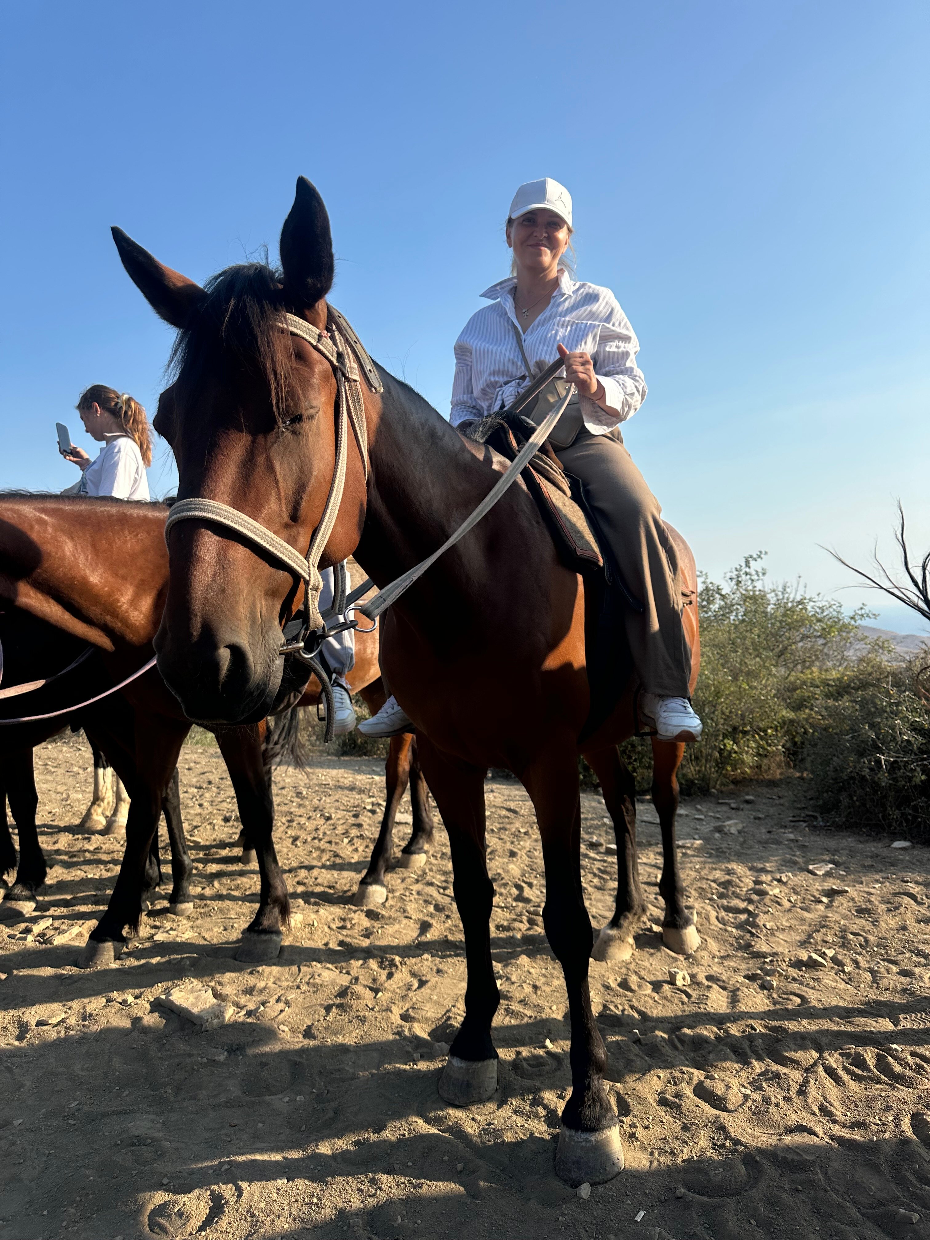 Фото Миланд