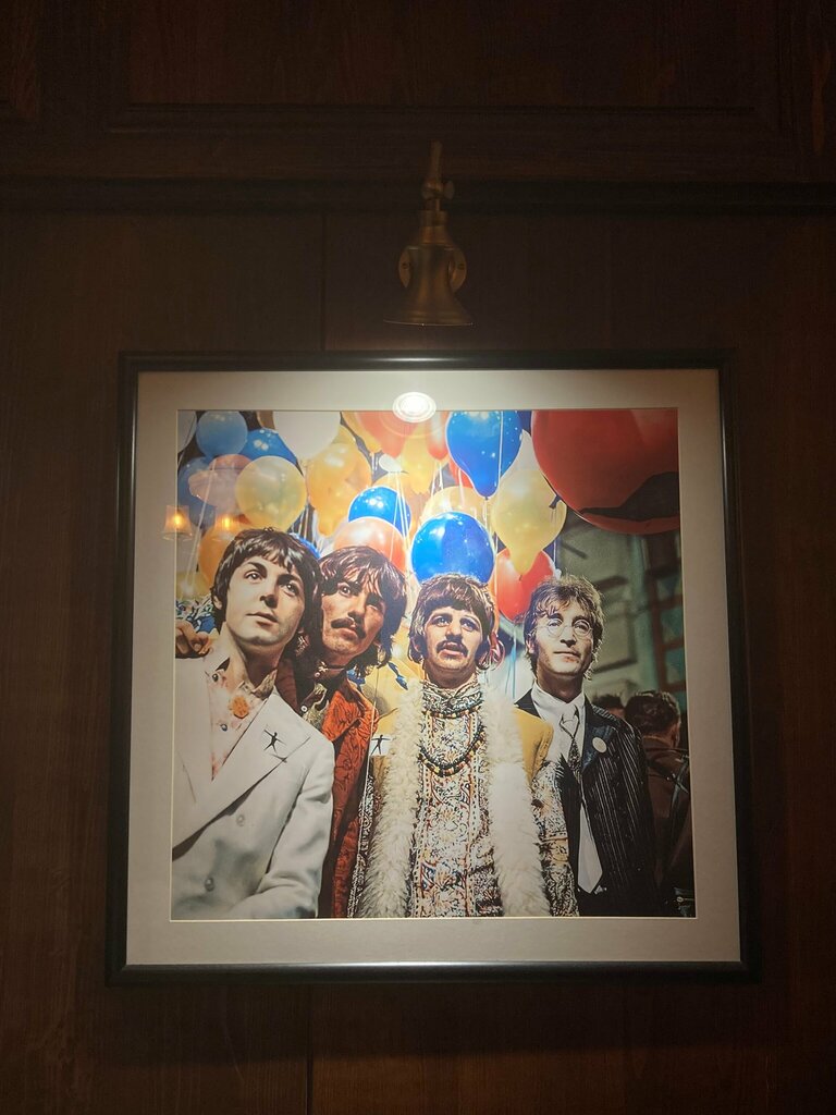 Pub The Beatles, Yerevan, photo