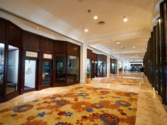 Фото Waterfront Airport Hotel & Casino