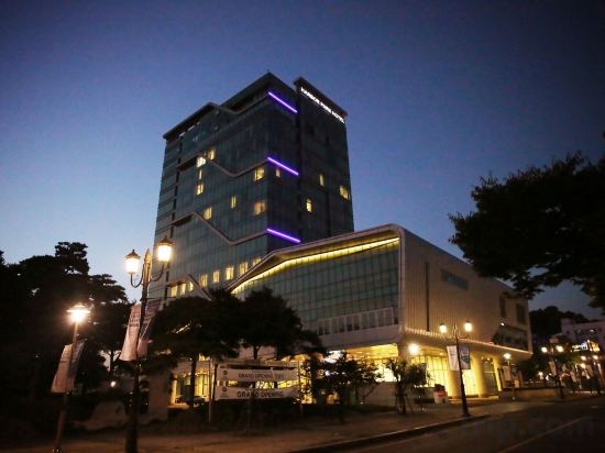 Фото Harbor Park Hotel