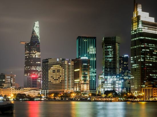 Фото Renaissance Riverside Hotel Saigon