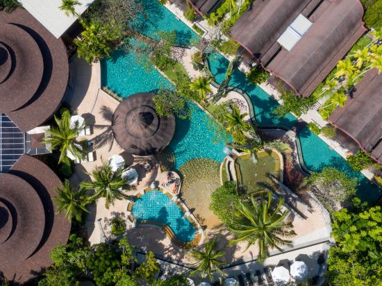 Фото The Village Resort & SPA