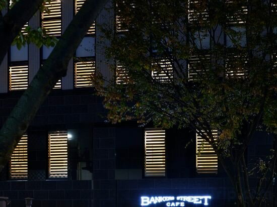 Фото The square hotel