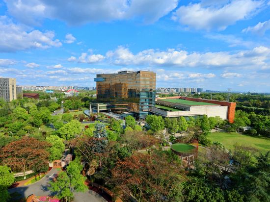 Фото Oaks Chengdu At Cultural Heritage Park