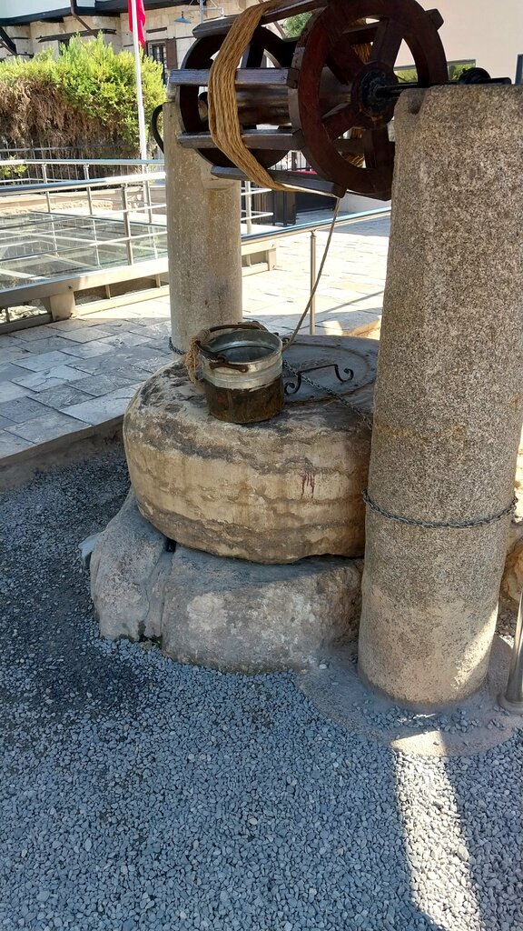 Landmark, attraction Saint Paul Well, Tarsus, photo