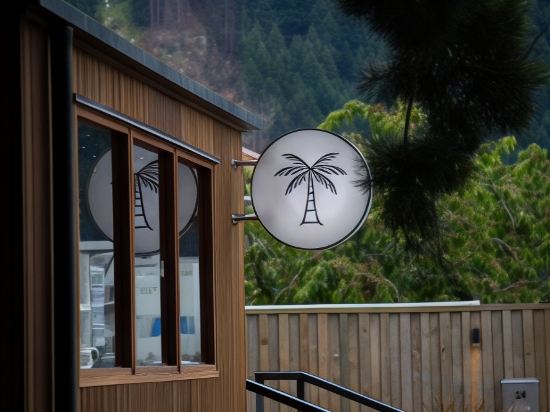 Фото Ramada Queenstown Central