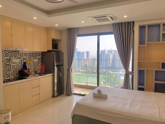 Фото Vinhomes D'Capitale Residence - CitiHome