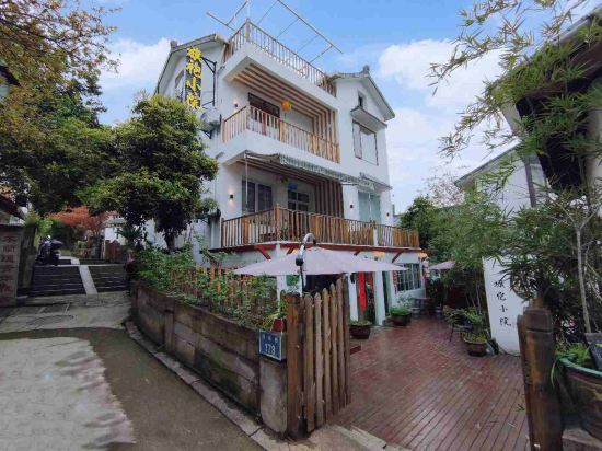 Фото Tonight Inn