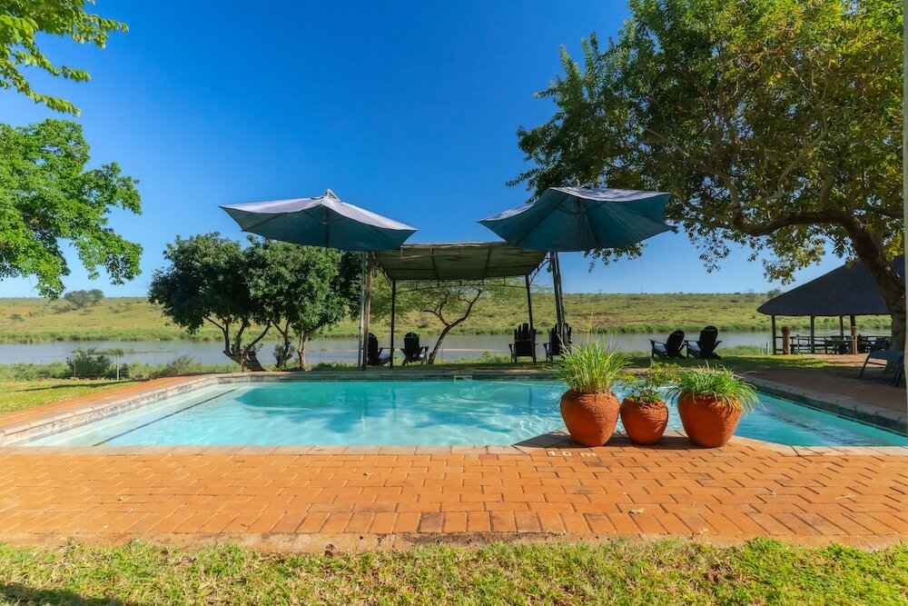 Фото Crocodile Bridge Safari Lodge