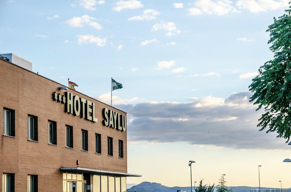 Фото Hotel Saylu