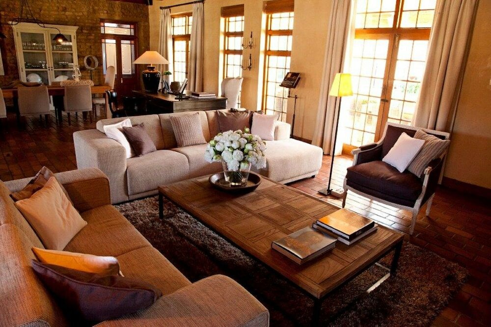 Фото Avondrood Guest House