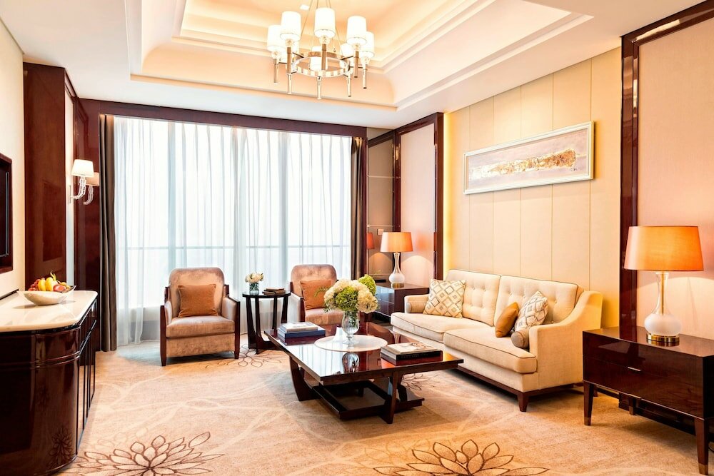 Фото Yiwu Marriott Hotel