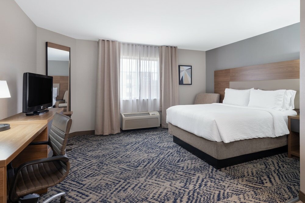 Фото Candlewood Suites Elkhart, an Ihg Hotel