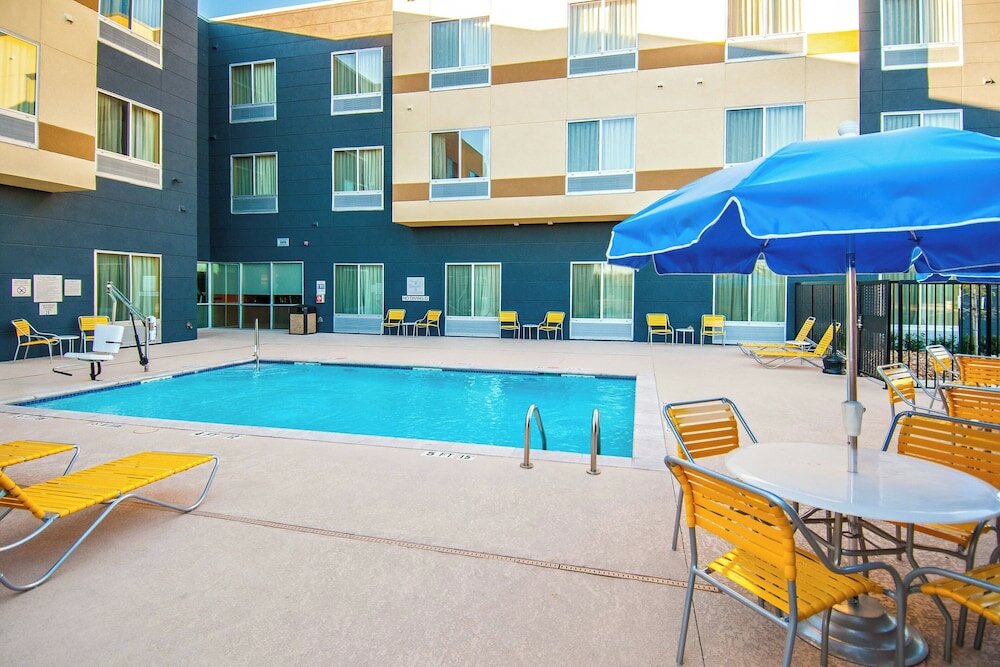 Фото Fairfield Inn & Suites San Antonio Brooks City Base