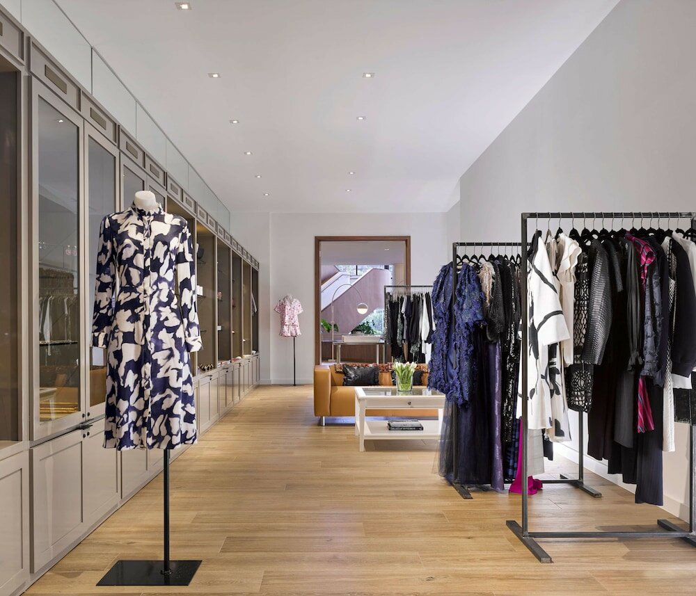 Фото C. Baldwin, Curio Collection by Hilton