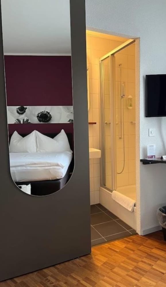 Фото Hotel Hottingen