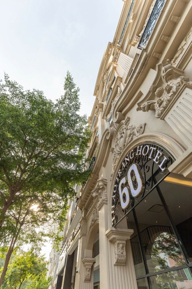 Фото Bizu Royal Hotel