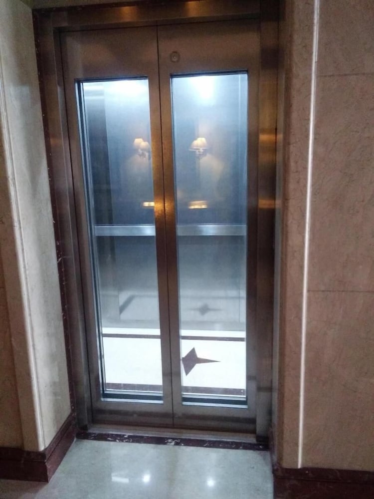 Фото Beverly Hotel