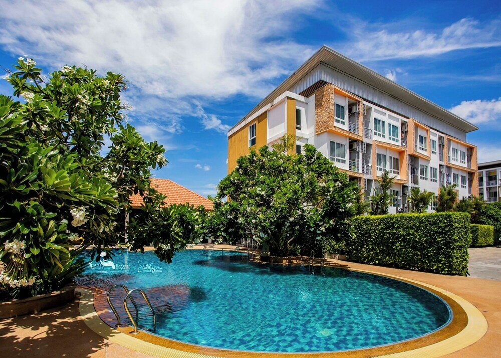 Фото отеля 2