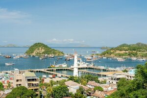 отель Komodo Lodge