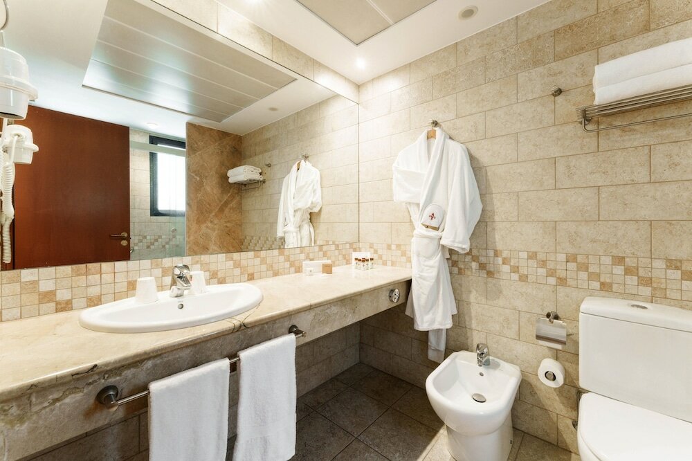 Фото Hotel SPA Termes Carlemany