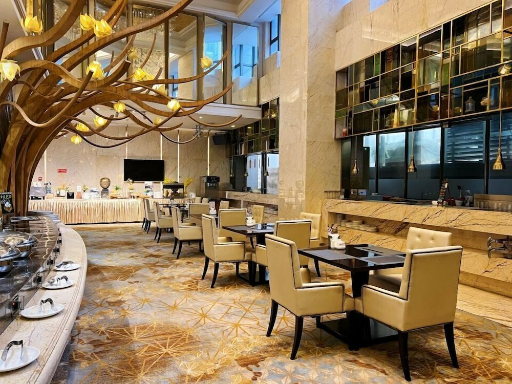 Фото Menshine Gloria Plaza Hotel Shantou