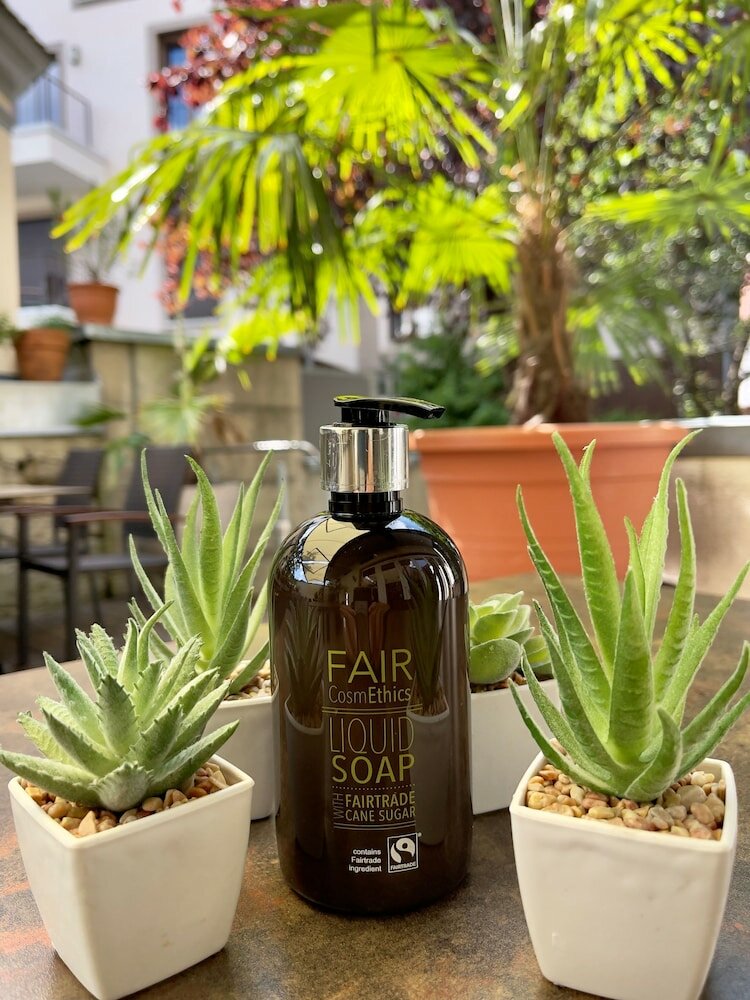 Фото Hotel Central