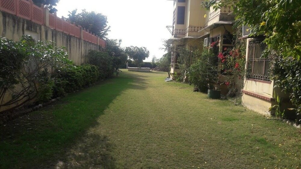 Фото Bassi Fort Palace