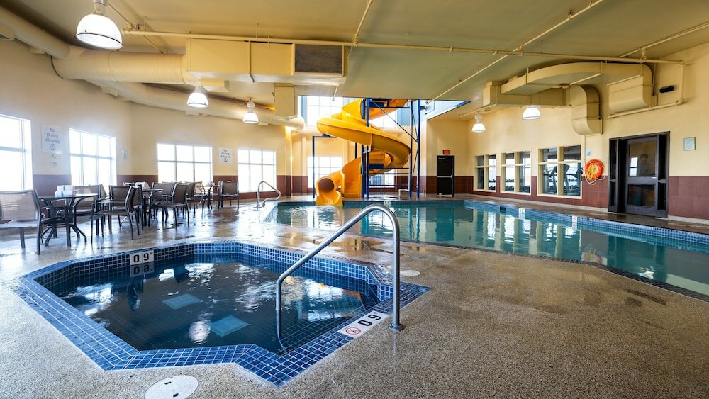 Фото Holiday Inn Express Edmonton-International Airport