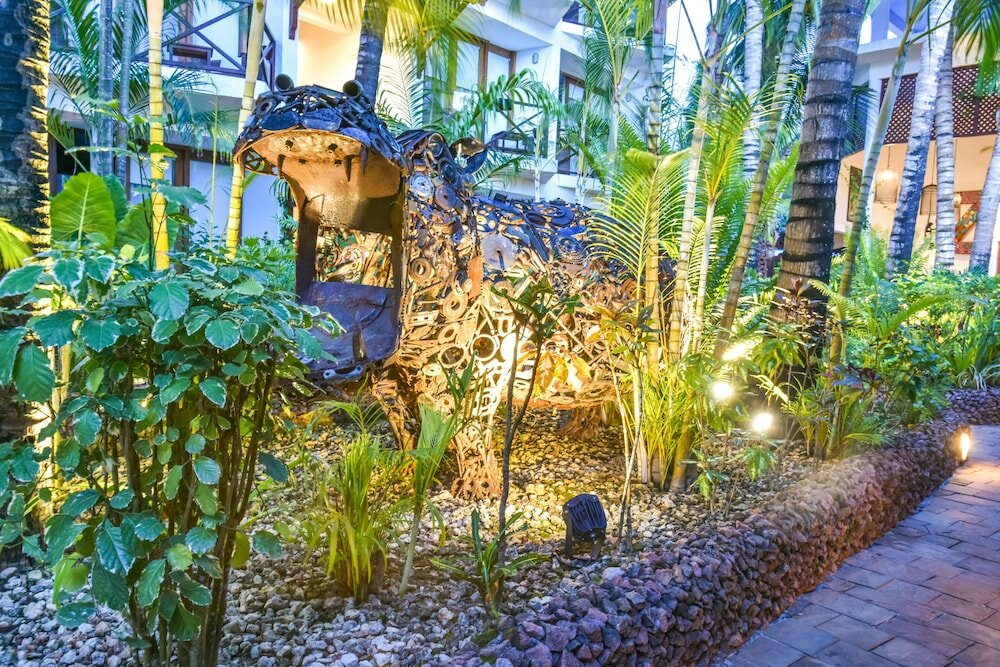 Фото The Z Hotel