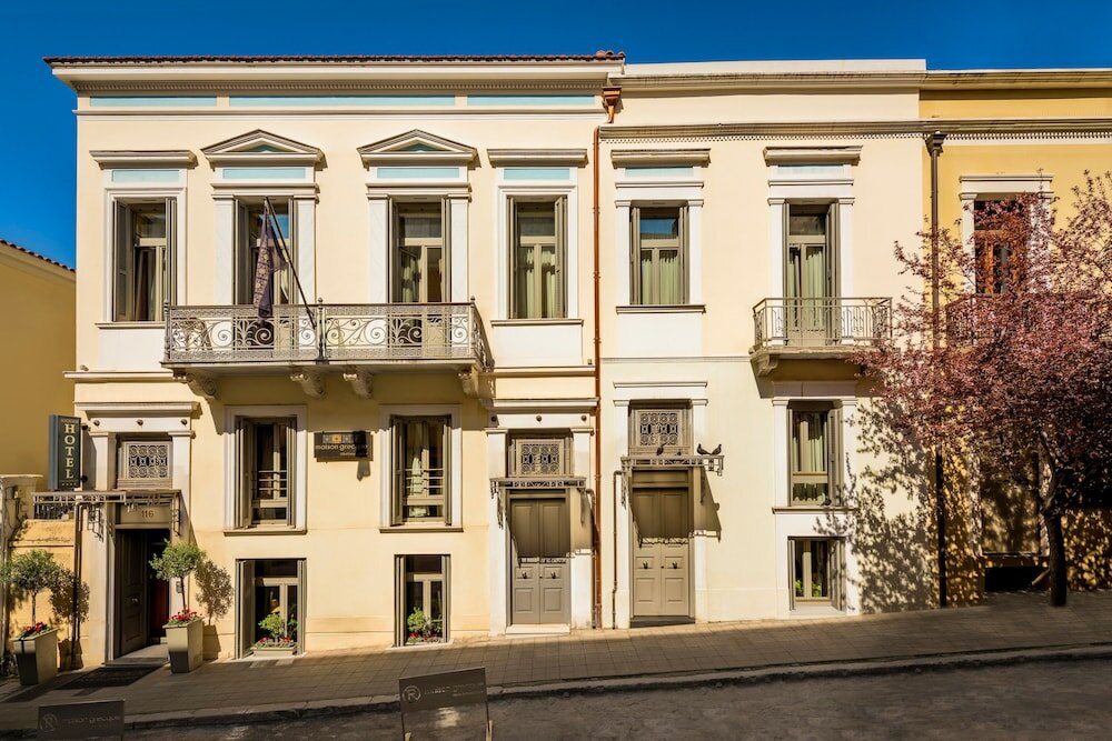 Фото отеля 1